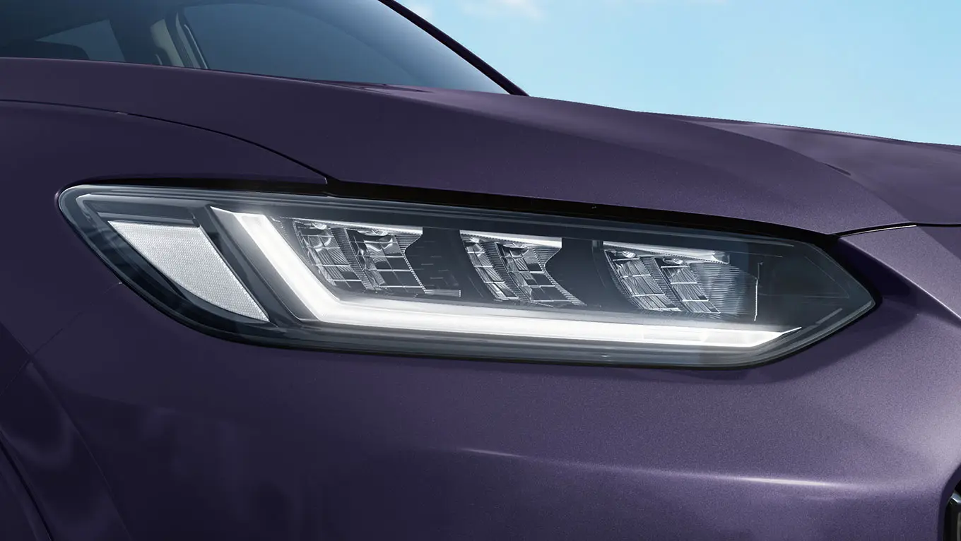 LED Headlamps with Integrated LED DRLs & Sequential Turn Signals