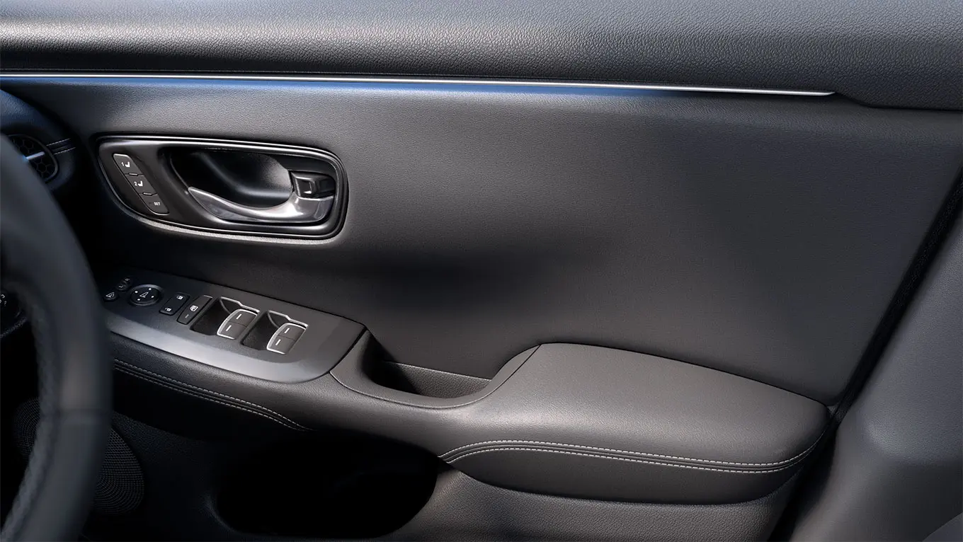 Contoured Armrests & Diffused Ambient Light
